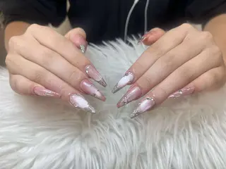 ネイル ゴテゴテネイルサロン所属・ゴテゴテ ネイルのネイルデザイン