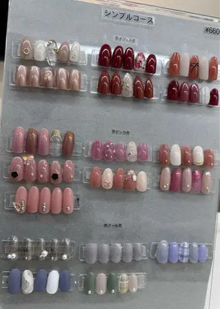 ネイル salone Regina 【サローネ レジーナ】所属・Regina Marinaのネイルデザイン