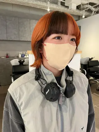 ショート カラー 桃果 momokaのヘアスタイル