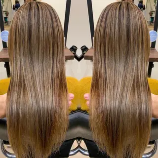 ロング カラー 伊藤 裕貴のヘアスタイル