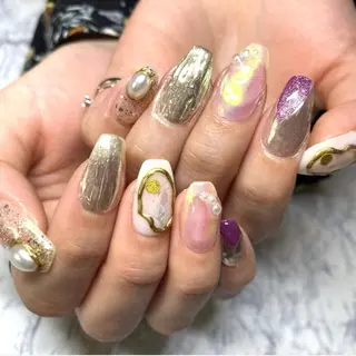 ネイル Nails VINATI所属・ササキスズナ Jr.ネイリストのネイルデザイン