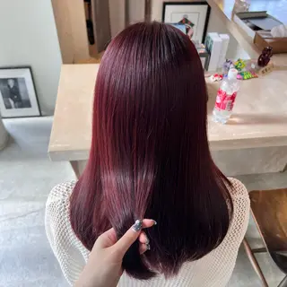 セミロング オオバヤシ マホのヘアスタイル