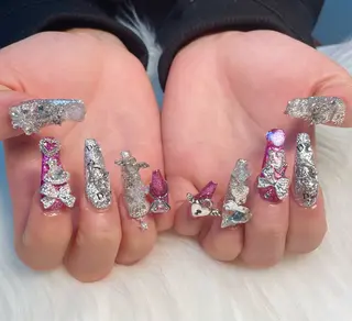 ネイル adorable 〈Kurumi〉のネイルデザイン