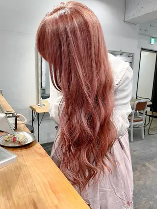 ロング カラー verda所属・✨ブリーチなし透明感 池袋 水野のヘアスタイル