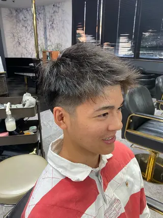 ショート 池田 亮雅のヘアスタイル