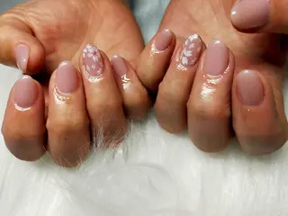 ネイル Beaute Pure_Mのネイルデザイン