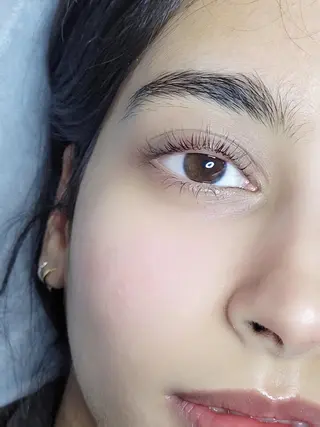 マツエク・マツパ EEネイルサロン所属・まつ毛パーマ專門 BEAUTYのマツエク・マツパデザイン