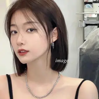 ミディアム 韓国ヘア レイヤーカットのヘアスタイル