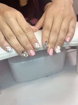 ネイル Cocotté所属・Yamaguchi Anjiのネイルデザイン