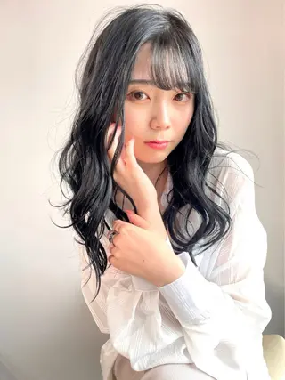 セミロング 🌜 Lulu 🌛 公式/大通のヘアスタイル