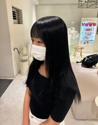 カラー yuka/ 透明感カラーのヘアスタイル