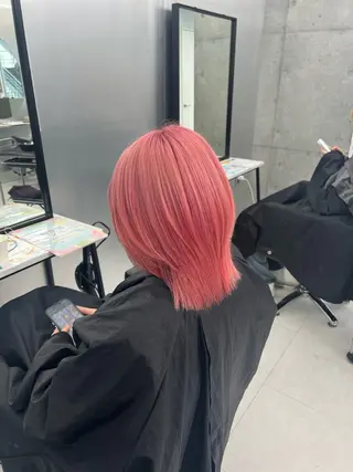 ミディアム カラー 👑高評価多数エク ステ×ハイトーン唯澄のヘアスタイル