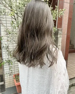 セミロング カラー ヘアアレンジ 🌷ボブ/髪質改善 ストレートのヘアスタイル