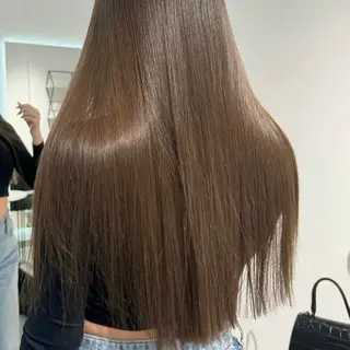 ロング D'na所属・🩰艶髪柔らかカラー ／サクラ🩰のヘアスタイル