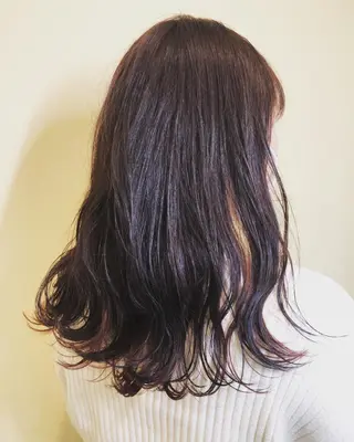 ロング カラー 佐々木 碧のヘアスタイル