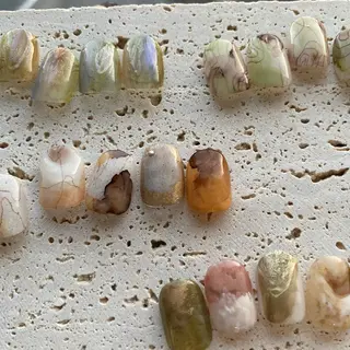 ネイル O. ERIKAのネイルデザイン