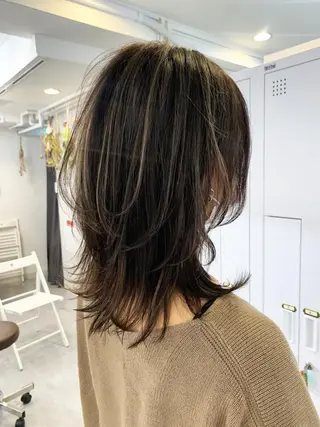 ミディアム レイヤー×縮毛矯正 深見 拓のヘアスタイル
