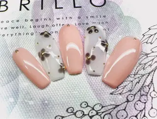 ネイル 加藤 恵のネイルデザイン