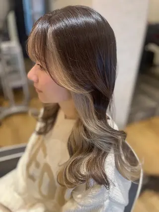 ロング カラー 花と太陽と雨。所属・◎ハイトーンカラー◎ 💫江口沙季💫のヘアスタイル