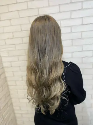 ロング カラー ヨシダ フミノリのヘアスタイル