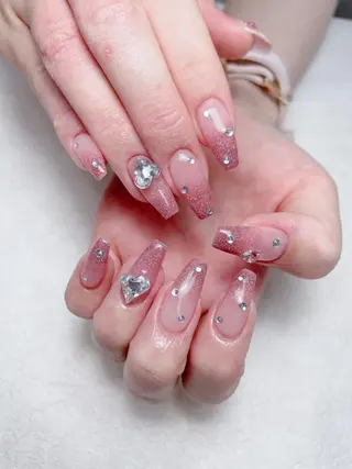 ネイル Elegant beautyのネイルデザイン