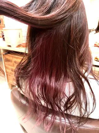 ロング カラー 清水 有実子のヘアスタイル