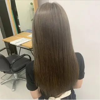 ロング カラー 難波 茜のヘアスタイル