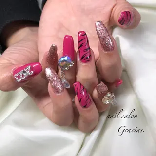 ネイル Gracias. rieのネイルデザイン