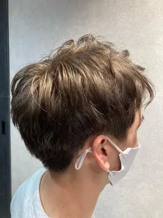 ショート カラー メンズ 宮下 弦也のヘアスタイル