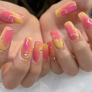 ネイル 内田 里穂のネイルデザイン