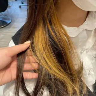 ロング 亀山 由里菜のヘアスタイル