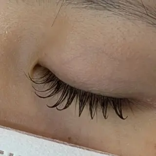 マツエク・マツパ 多田 遥香のヘアスタイル