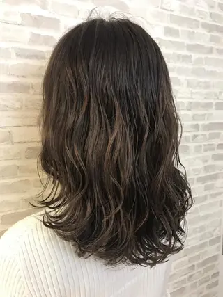 セミロング カラー 小金丸 里沙のその他イメージ