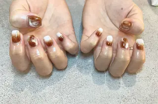 ネイル AT.1011(アトリエテンイレブン)所属・AT.1011 (ハルカ)のネイルデザイン