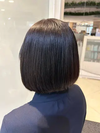 ショート カラー 艶質改善/縮毛矯正 ササキナツミのヘアスタイル