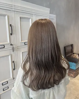 ロング カラー 長瀬 友唯のヘアスタイル