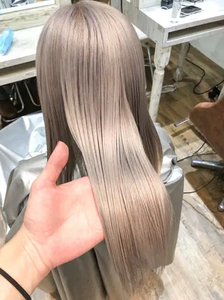 ミディアム レイヤーカット× 髪質改善たもりのヘアスタイル