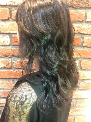 セミロング カラー FAHREN-PURE所属・韓国ヘアカラーパーマ 遠藤のヘアスタイル
