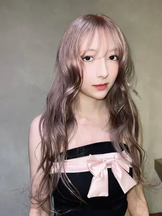 ロング カラー ハイトーン/ピンク カラー/めい🎀のヘアスタイル