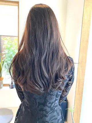 ロング カラー 美髪ストレート 川本雄己のヘアスタイル