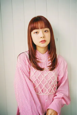 ロング カラー 村上 一葉のヘアスタイル