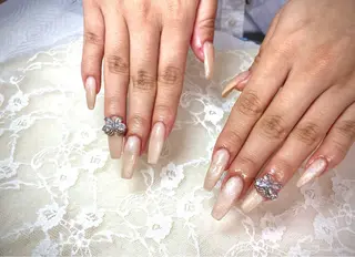 ネイル Epokku ネイルサロンのネイルデザイン