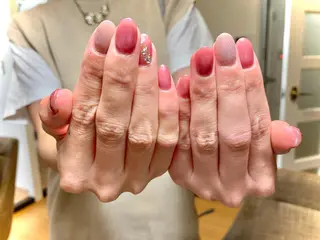 ネイル うる艶♡透明感ネイル Rirashiaのネイルデザイン