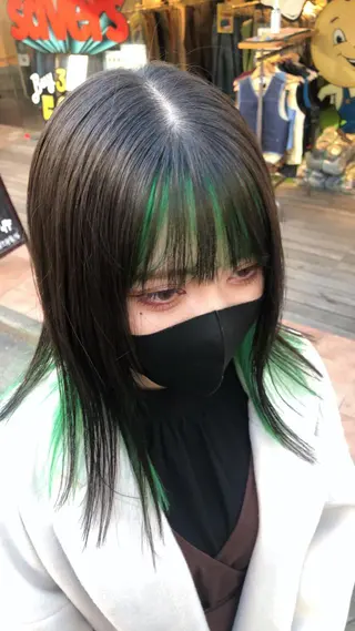 セミロング カラー デザインカラー🎨 下北沢 / 磯部のヘアスタイル