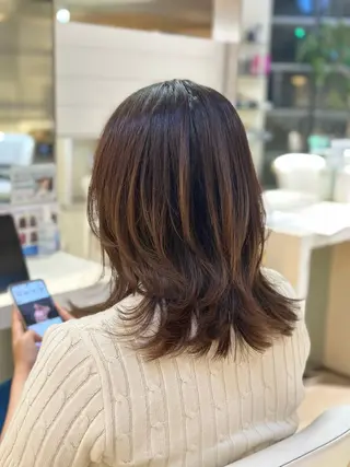 ミディアム 瀬戸 さくらのヘアスタイル