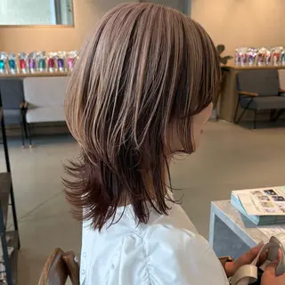 セミロング カラー 松下 弥来のヘアスタイル