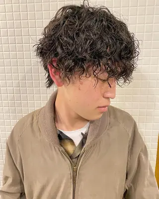 パーマ メンズ 7Bridge所属・ハッシュカット 小西貫太のヘアスタイル