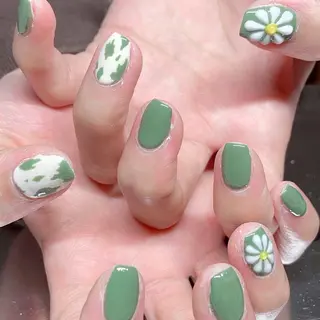 ネイル マハロクーレイ所属・Mahalo Ku’u Leiのネイルデザイン