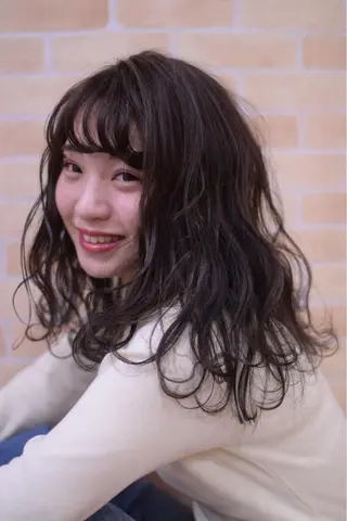 ミディアム カラー ハイトーンカラー RYUのヘアスタイル