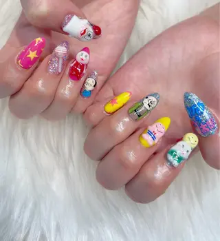 ネイル glow_ nailのネイルデザイン